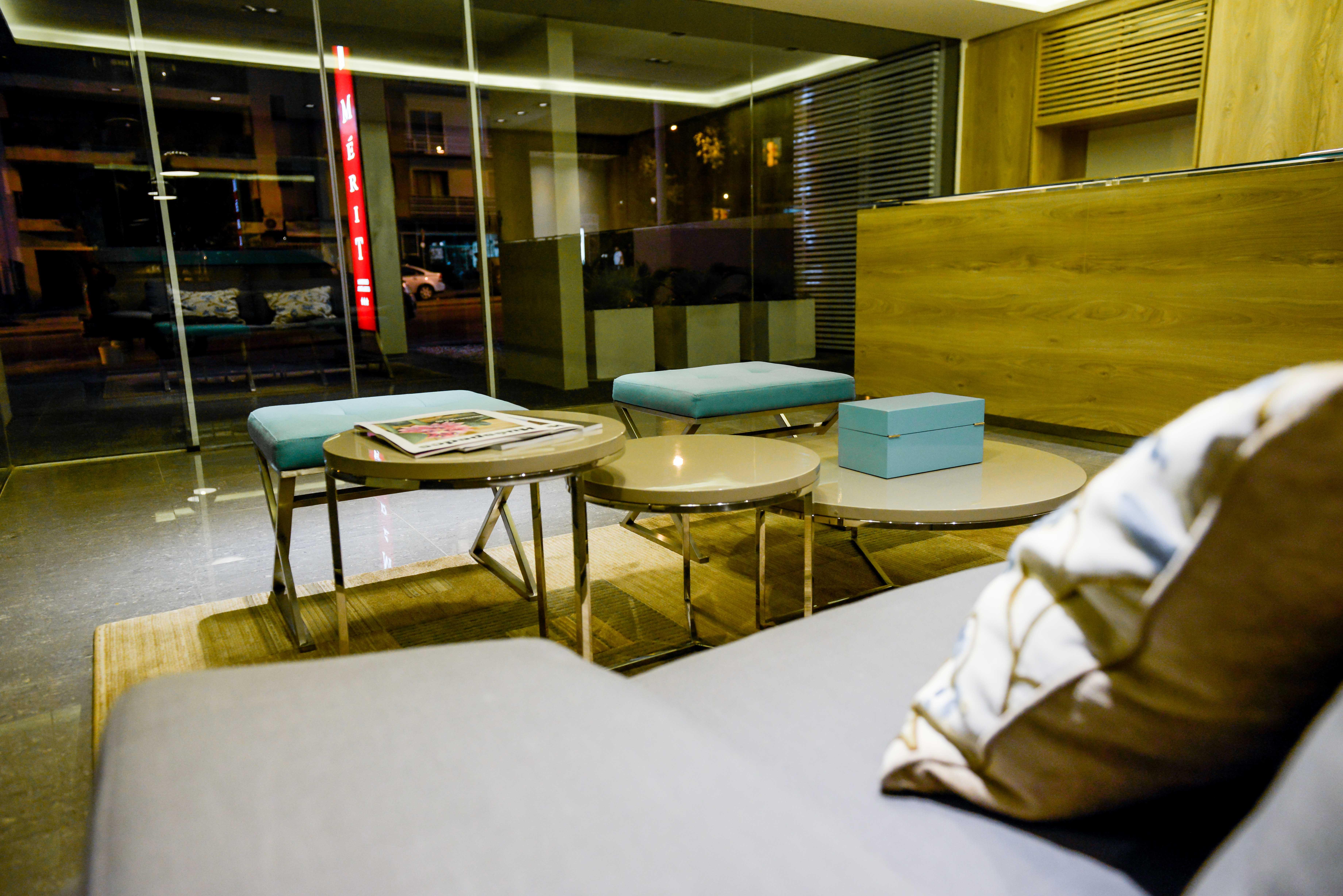 Mérit Montevideo Apart&Suites Exterior foto