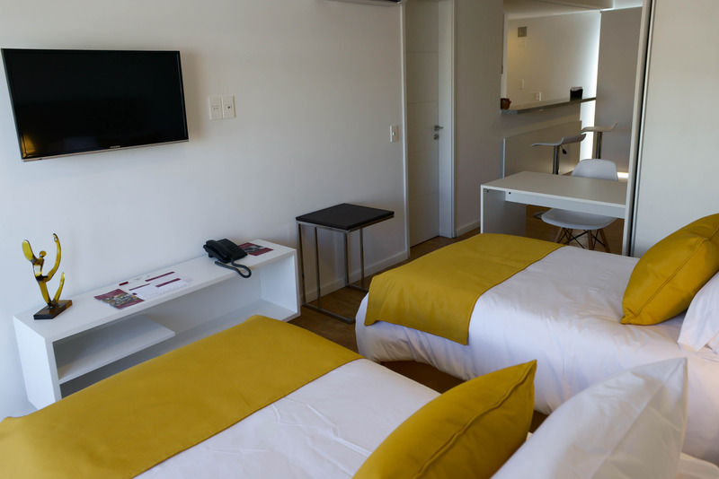 Mérit Montevideo Apart&Suites Exterior foto